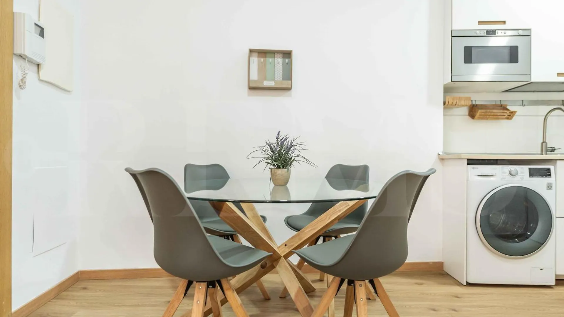 Relaxing Apartment With Parking - Center By Rems Malaga